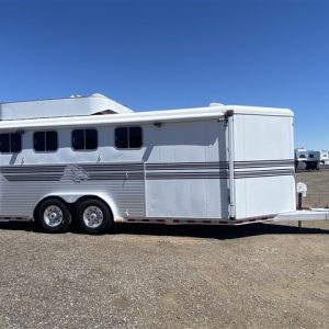 2000 Sooner 4 Horse Bumper Pull SUPER CLEAN