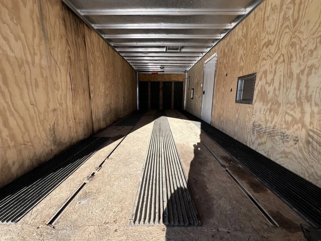 2008 Sno Pro 101×20 Aluminum 4-Place w/Interior Spare Mount, Mats & Guides - Image 11