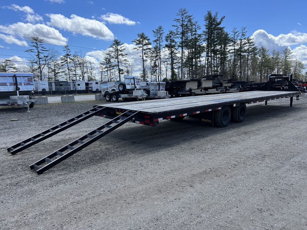 2023 Big Tex Trailers 8.5×40 25K HD Gooseneck Equipment w/Slide-Out Ramps