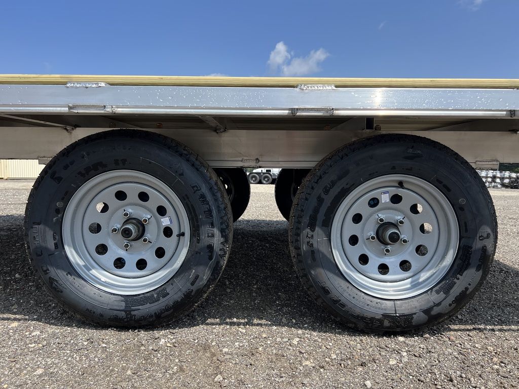 2024 Cargo Pro 101×14 Aluminum Deck Over Equipment Trailer w/D-Rings - Image 9