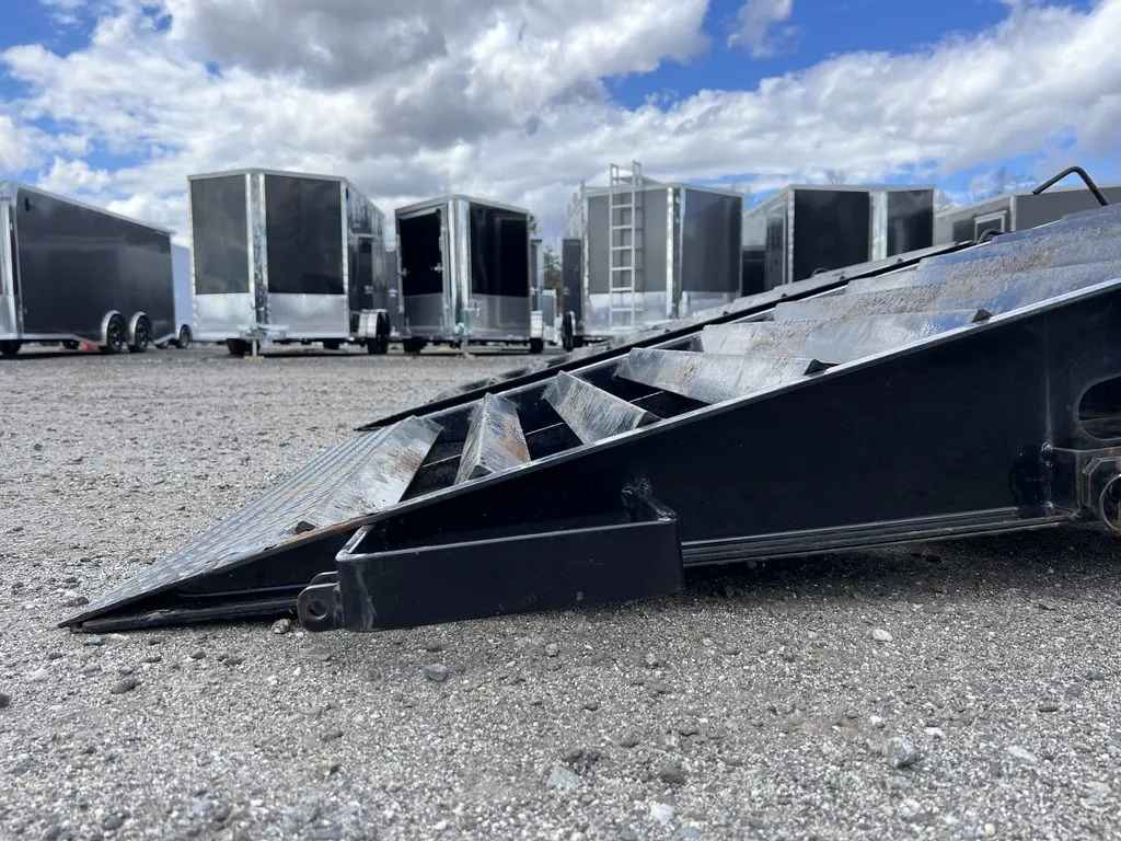 2022 Iron Bull Trailers 8.5×25 22K Deckover Equipment Hauler w/Rampage Ramps - Image 7