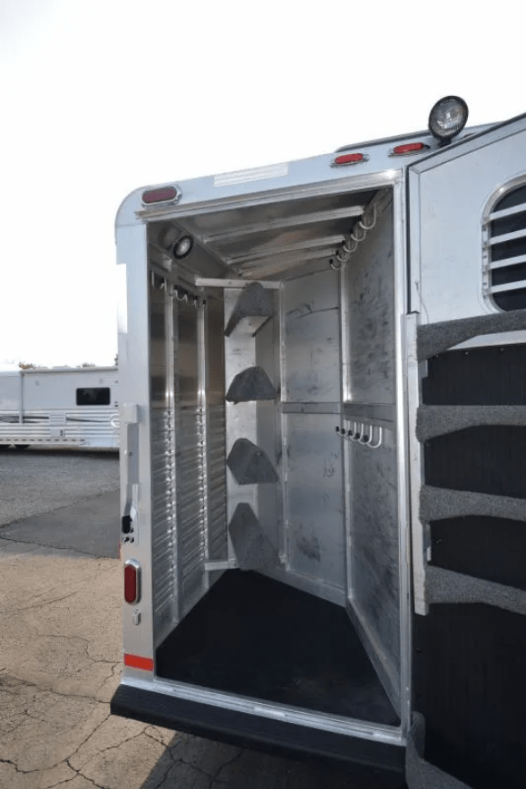2008 C and C Trailers 4 Horse Bumper Horse Trailer - Image 16
