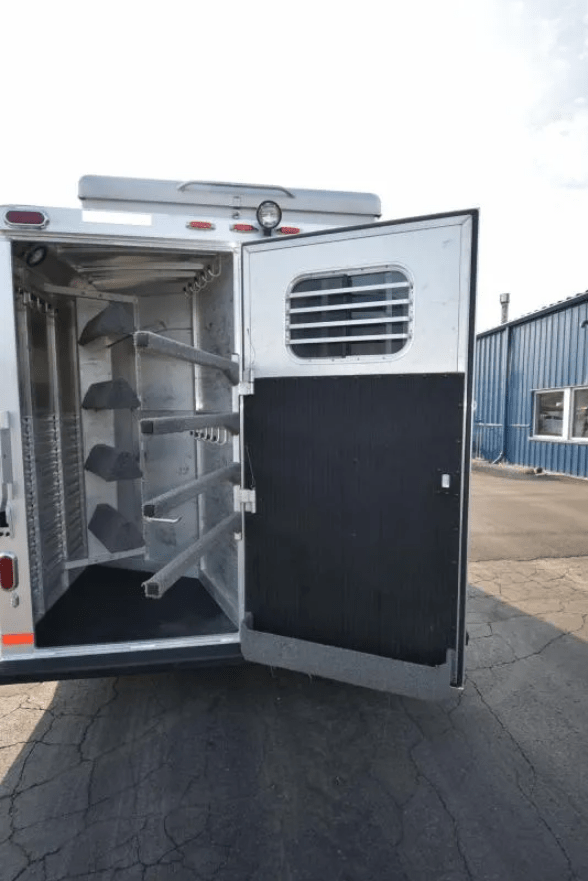 2008 C and C Trailers 4 Horse Bumper Horse Trailer - Image 15