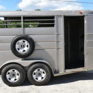 2010 Calico 2 Horse Trailer