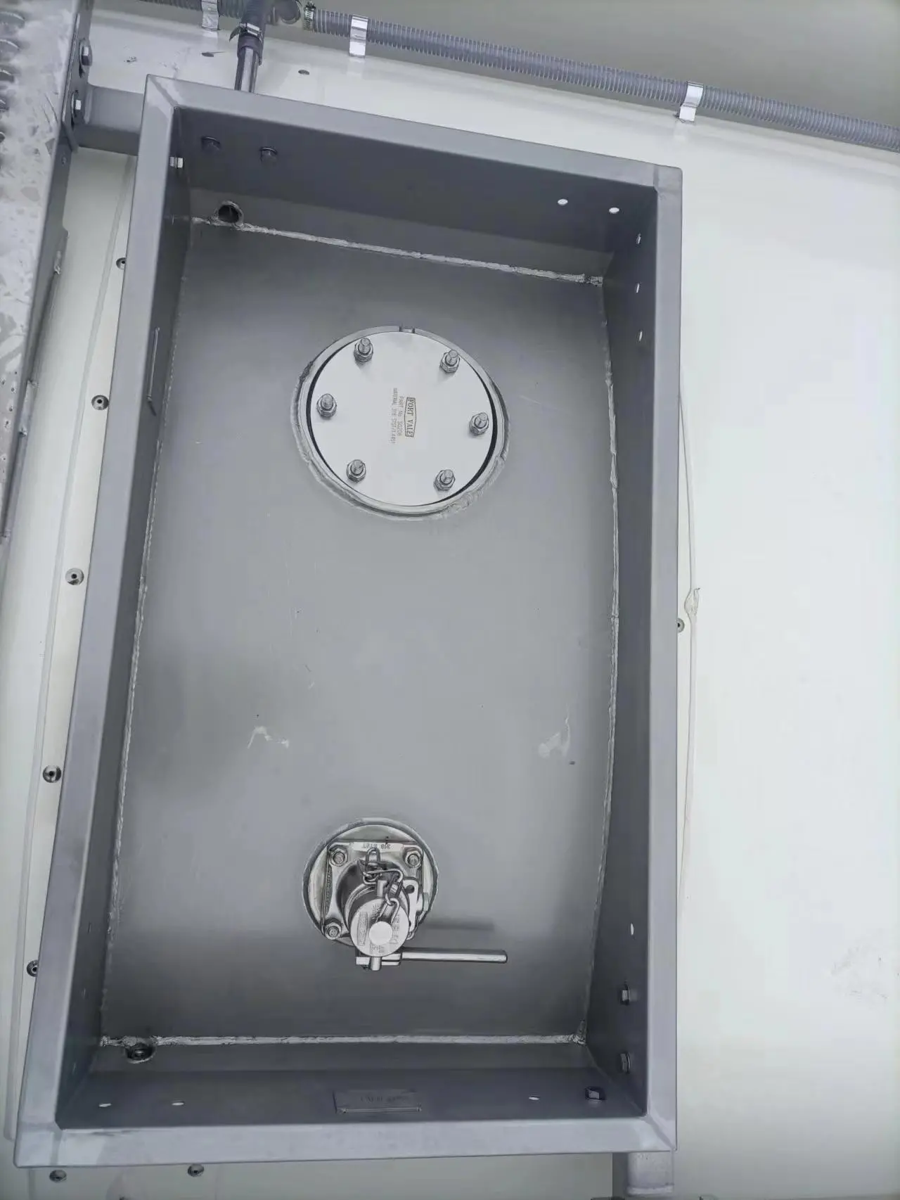 20′ T11 26KL ISO TANK CONTAINER - Image 3