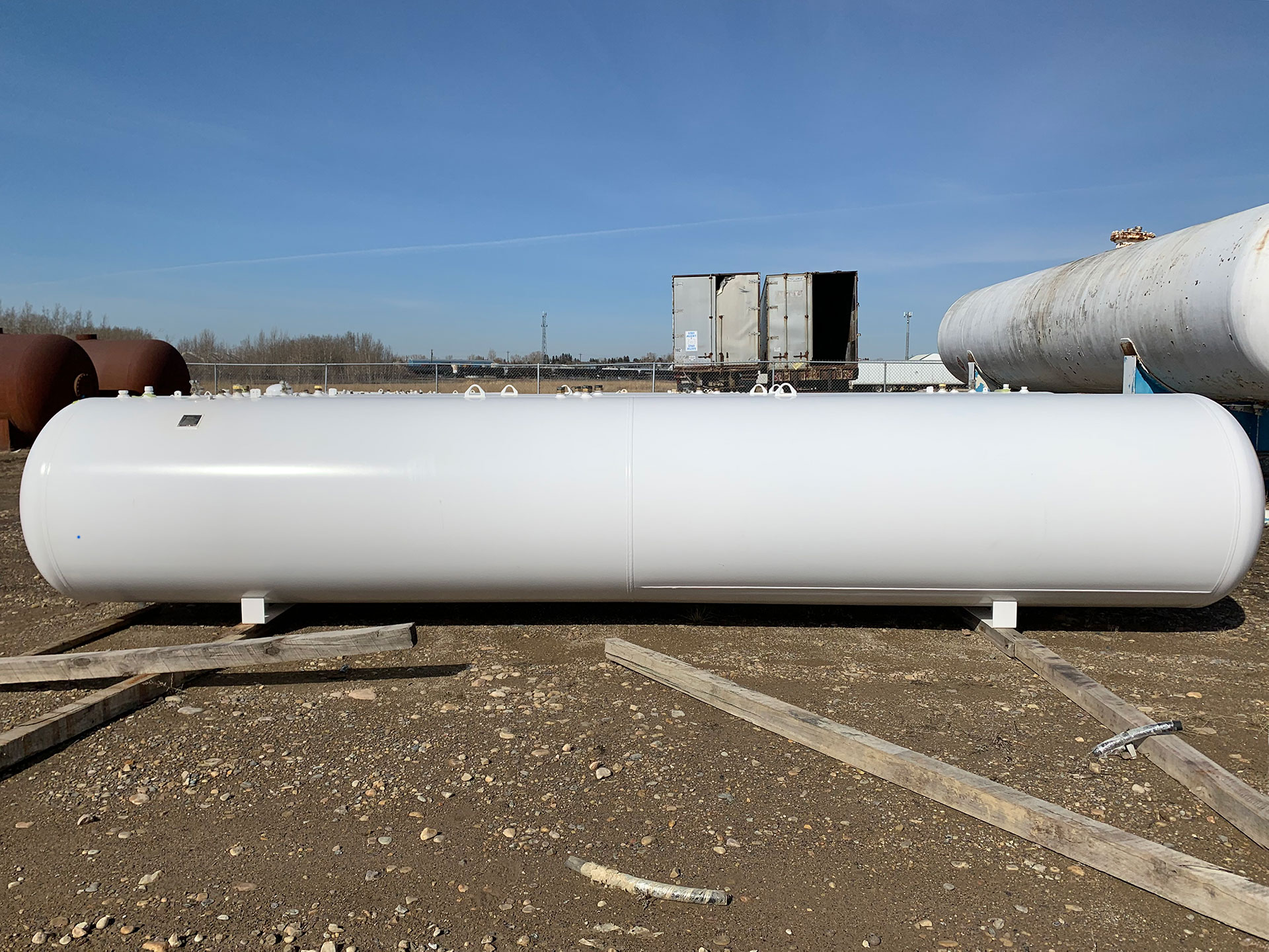 Buy 2000 Gallon Propane Tanks - Image 3