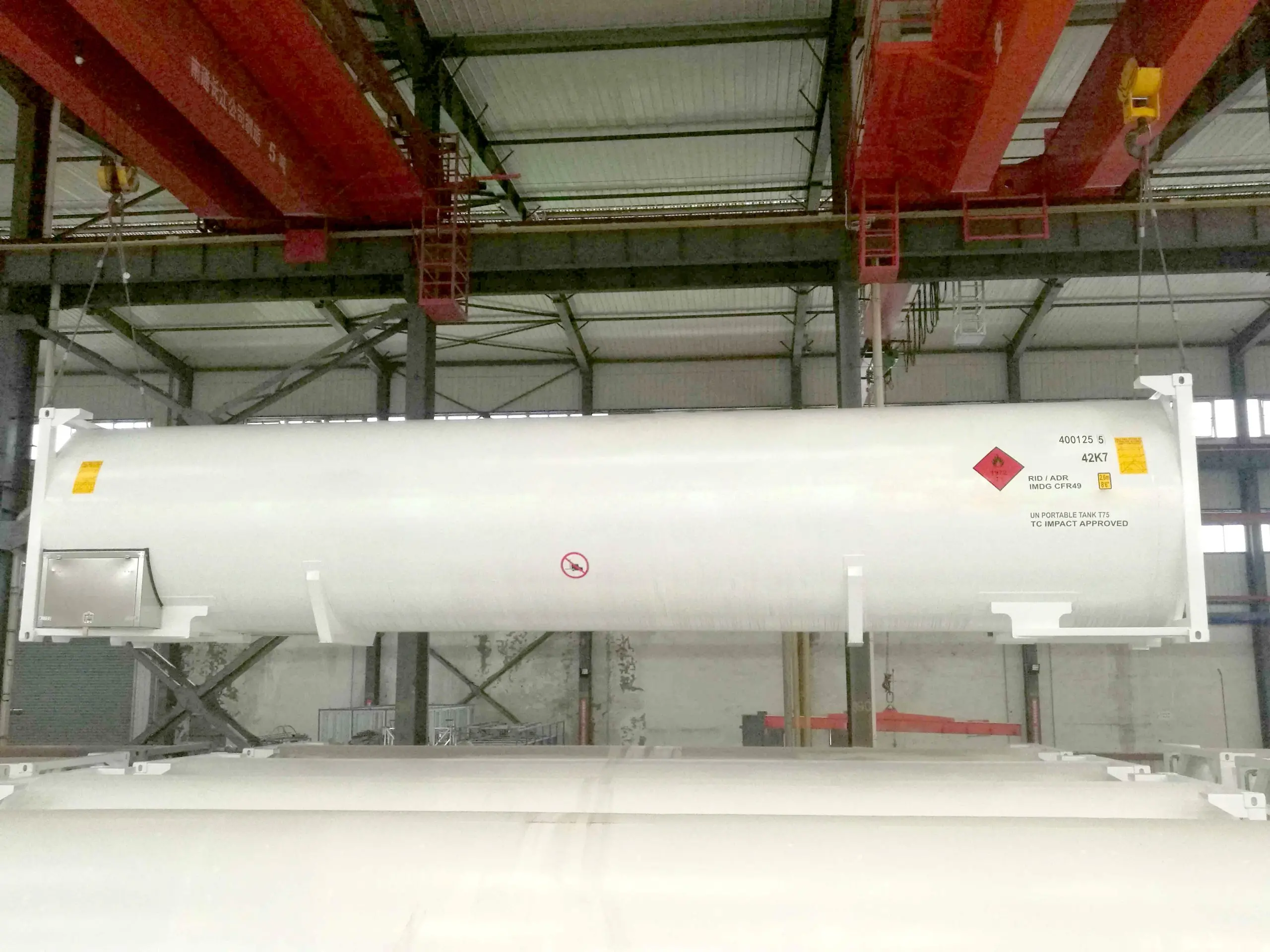 40′ T75 CRYOGENIC ISO TANKS CONTAINER - Image 5
