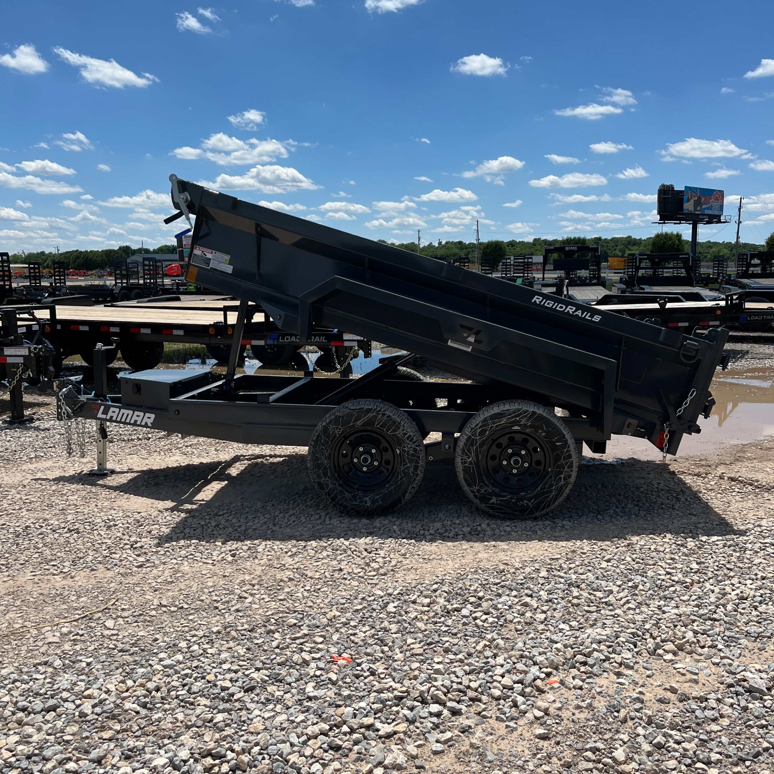 5x10 7k Lamar Dump Trailer - Image 5