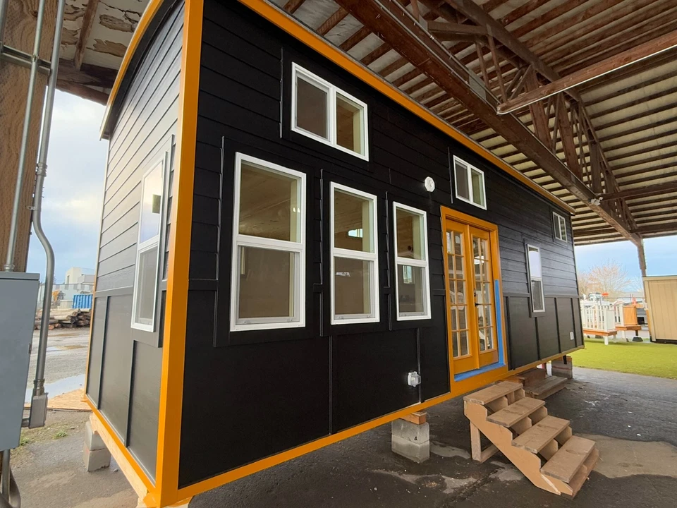 Tiny house for sale on wheels 9 x 32 MODERN CARAVAN DUAL LOFT READY TO SHIP - Image 13