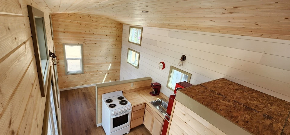 Tiny house for sale on wheels 9 x 30 MODERN BUNGALOW 2 BEDROOM READY TO SHIP - Image 6
