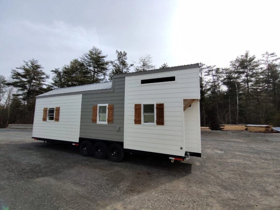 Tiny Home on wheels. - Image 24