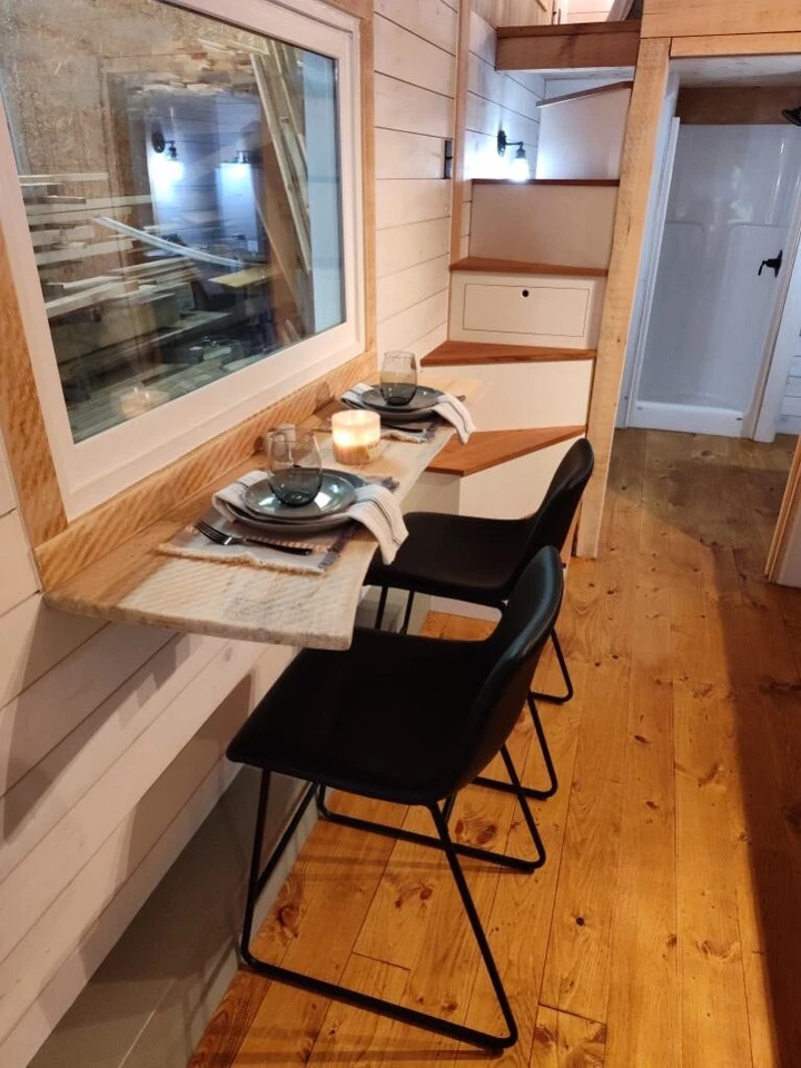Tiny Home on wheels. - Image 15